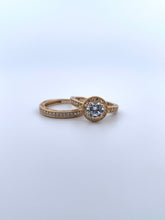 Load image into Gallery viewer, CZ Gold wedding Set
