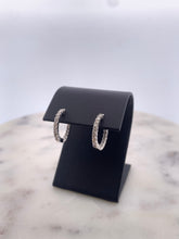 Load image into Gallery viewer, Small 2D Hoops
