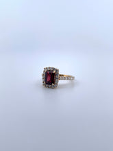 Load image into Gallery viewer, Garnet Halo Ring
