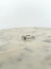 Load image into Gallery viewer, Round Center Engagement Ring
