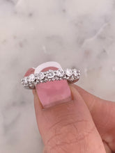 Load image into Gallery viewer, 2D Diamond Half Band
