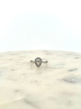 Load image into Gallery viewer, Pear Engagement- Double Halo
