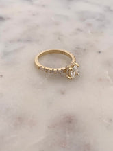 Load image into Gallery viewer, Oval 2D Engagement Ring -YG
