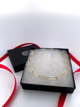 Load image into Gallery viewer, Paper Clip Necklace- Large
