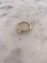 Load image into Gallery viewer, Oval 2D Engagement Ring -YG
