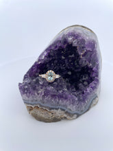 Load image into Gallery viewer, Oval Aquamarine &amp; Baguette Accents
