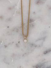 Load image into Gallery viewer, Oval Pendant with Necklace- 18k
