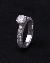 Load image into Gallery viewer, Round 3D Eternity Engagement Ring
