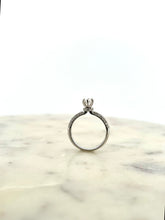Load image into Gallery viewer, Round 3D Engagement Ring
