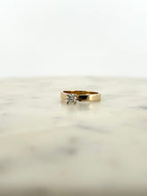 Load image into Gallery viewer, Solitaire Engagement - Solid Yellow Band
