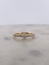 Load image into Gallery viewer, Oval- Engagement YG
