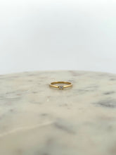 Load image into Gallery viewer, Round Solitaire Engagement - Petite Band
