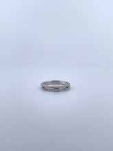Load image into Gallery viewer, White Gold Double Band
