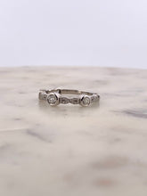 Load image into Gallery viewer, Bezel 5 Stone Infinity Band
