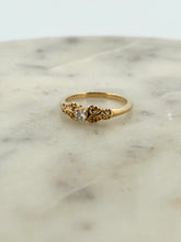 Load image into Gallery viewer, Round Solitaire- Swirl Engraving
