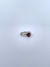 Load image into Gallery viewer, Garnet Two Tone Band
