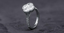 Load image into Gallery viewer, Clover Ring
