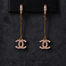 Load image into Gallery viewer, Dangle Fashion Earring
