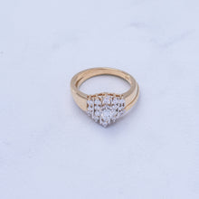 Load image into Gallery viewer, Round 5 Row Wedding Set
