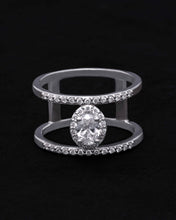 Load image into Gallery viewer, Oval Fashion Ring
