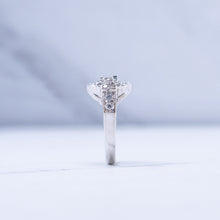 Load image into Gallery viewer, Fashion Ring
