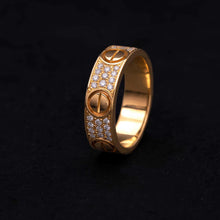 Load image into Gallery viewer, Fashion Diamond Band
