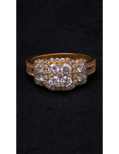 Load image into Gallery viewer, Cluster Yellow Gold Ring
