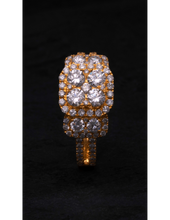 Load image into Gallery viewer, Cluster Yellow Gold Ring
