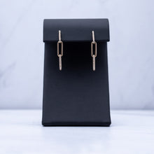 Load image into Gallery viewer, Paper clip earrings
