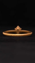 Load image into Gallery viewer, Rope Band Style Engagement Ring
