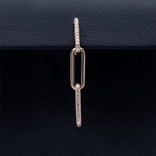 Load image into Gallery viewer, Paper clip earrings
